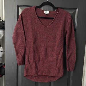 Old Navy Women's Burgundy Sweater